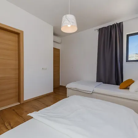 Marina Villa *